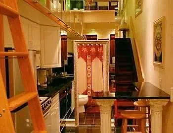מלון ניו יורק 254 East Vacation